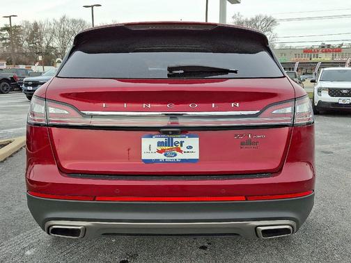2019 Lincoln Nautilus Reserve