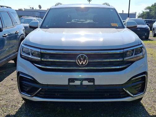 2021 Volkswagen Atlas 3.6 V6 SE w/ Technology R-Line