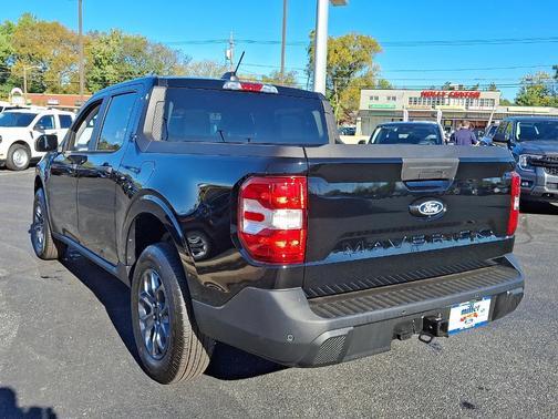 2025 Ford Maverick XLT