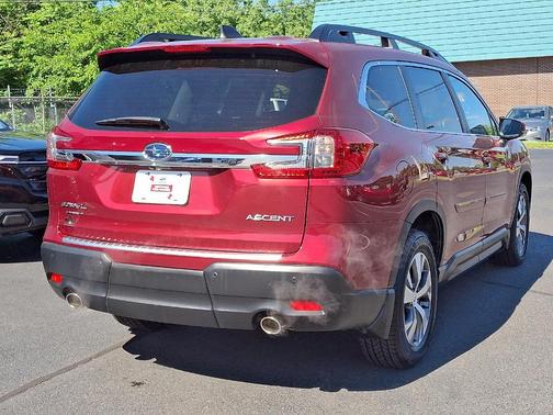 2024 Subaru Ascent Premium