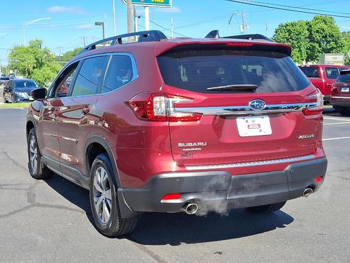 2024 Subaru Ascent Premium