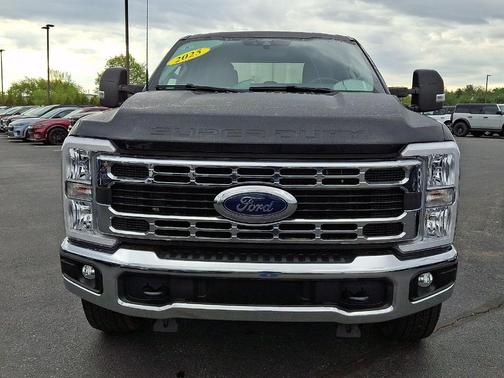 Agate Black Metallic 2025 Ford F-250 XLT
