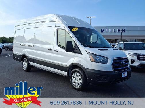 2023 Ford E-Transit Base