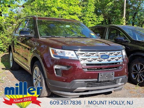 Burgundy Velvet Metallic Tinted Clearcoat 2018 Ford Explorer XLT