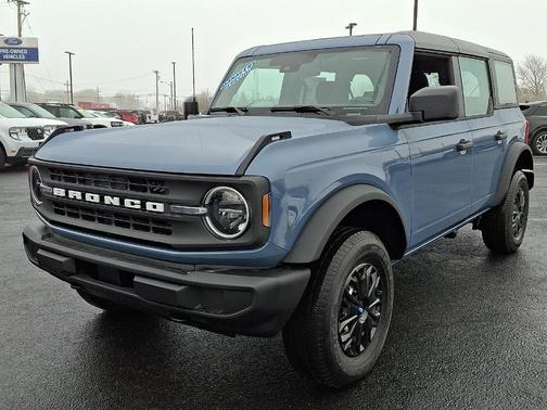 Azure Gray Metallic 2025 Ford Bronco Base