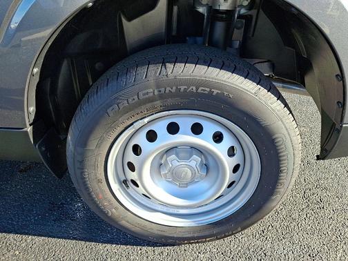 Gray Metallic 2025 Ford Maverick XL