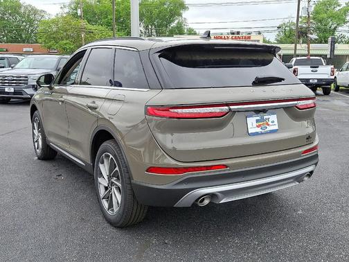 2025 Lincoln Corsair Premiere