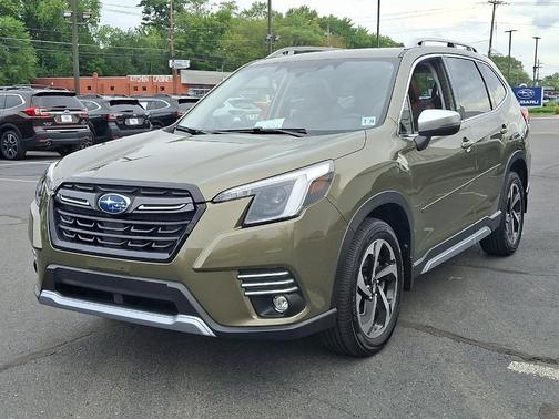 2023 Subaru Forester Touring