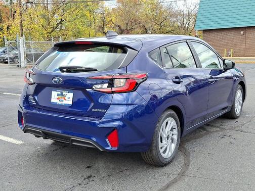 2025 Subaru Impreza Base