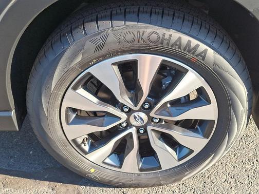 2025 Subaru Outback Touring XT