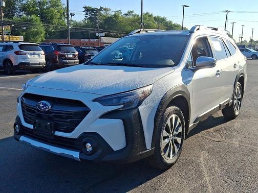2025 Subaru Outback Touring XT