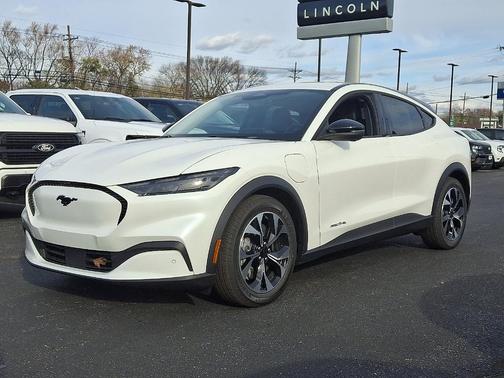 2025 Ford Mustang Mach-E Select