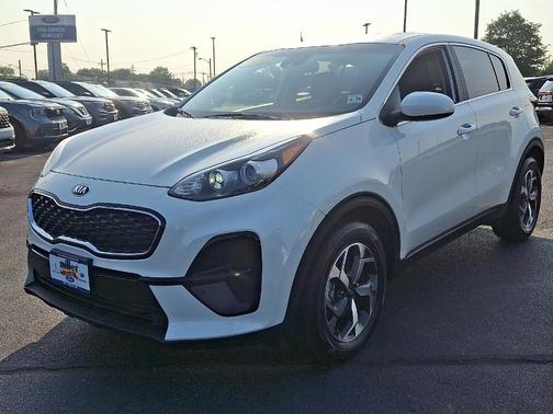 2022 Kia Sportage LX