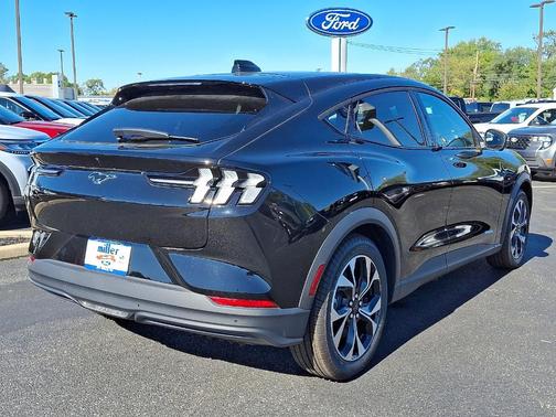 2025 Ford Mustang Mach-E Select