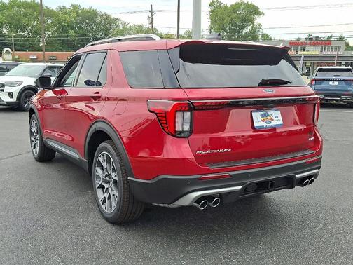 2025 Ford Explorer Platinum