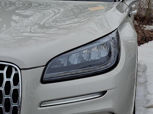 2024 Lincoln Corsair Premiere