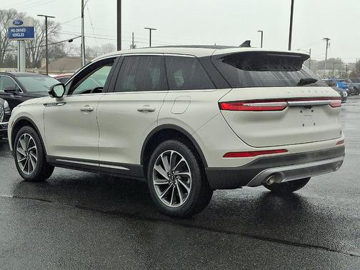 2024 Lincoln Corsair Premiere