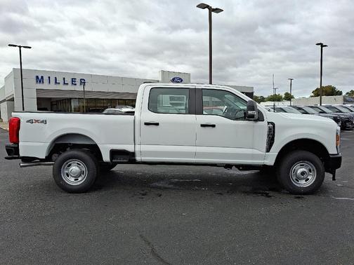 2025 Ford F-250 XL