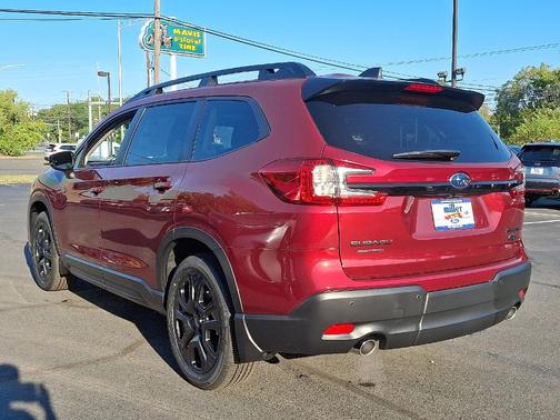 2025 Subaru Ascent Onyx Edition Touring