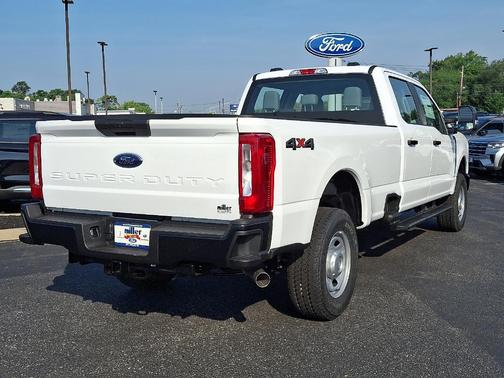 2025 Ford F-350 XL