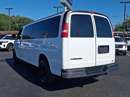 2018 Chevrolet Express 3500 LT