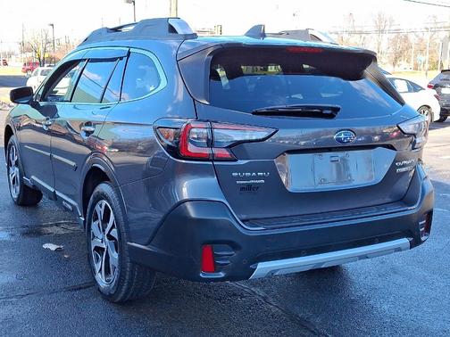 2021 Subaru Outback Touring XT