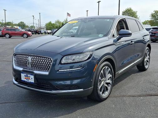 2022 Lincoln Nautilus Reserve