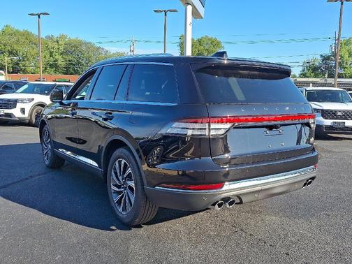 2025 Lincoln Aviator Premiere