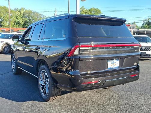 2025 Lincoln Navigator Reserve