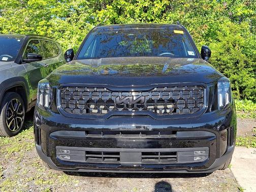 Ebony Black 2025 Kia Telluride SX