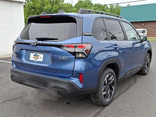Blue Pearl 2026 Subaru Forester Premium