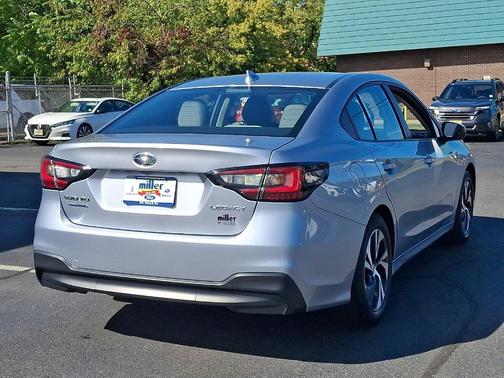2023 Subaru Legacy Premium