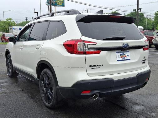 2025 Subaru Ascent Onyx Edition Touring