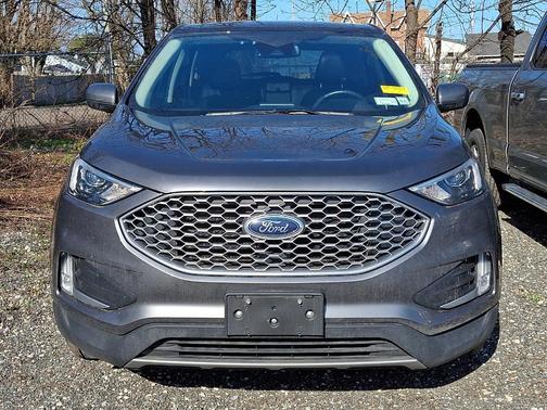 Carbonized Gray Metallic 2023 Ford Edge SEL