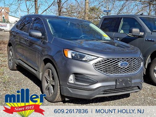 Carbonized Gray Metallic 2023 Ford Edge SEL