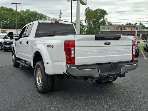 2022 Ford F-350 XLT