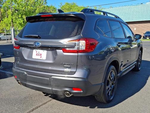 Magnetite Gray Metallic 2025 Subaru Ascent Onyx Edition