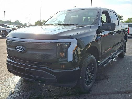 2025 Ford F-150 Lightning XLT