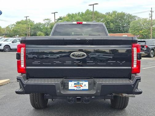 2025 Ford F-350 XLT