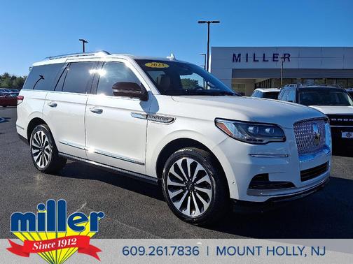 2023 Lincoln Navigator Reserve