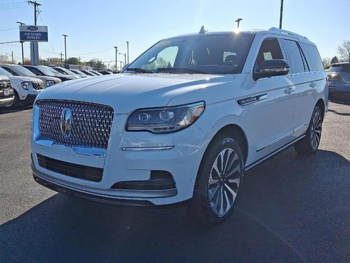 2023 Lincoln Navigator Reserve
