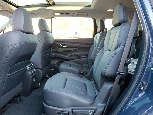 2025 Subaru Ascent Onyx Edition Touring