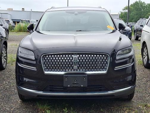 2022 Lincoln Nautilus Standard