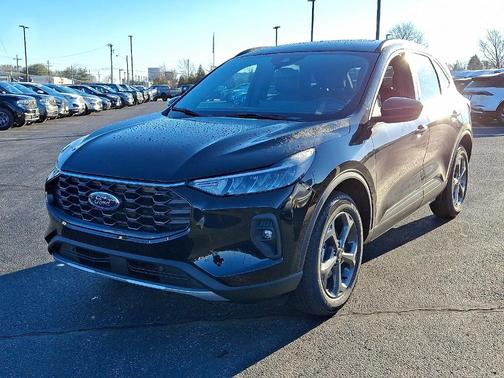 2026 Ford Escape ST-Line Select