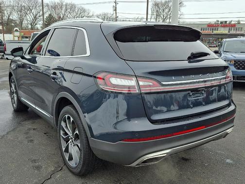 2022 Lincoln Nautilus Reserve