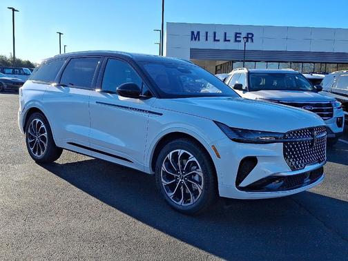 2026 Lincoln Nautilus Reserve