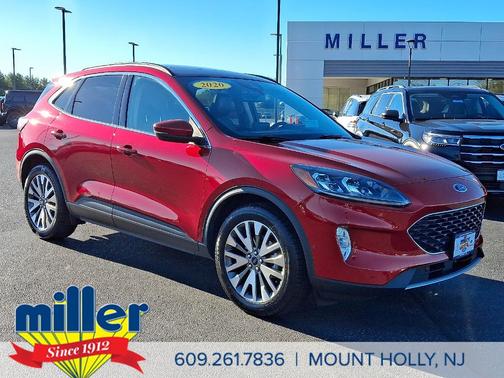 2020 Ford Escape Titanium