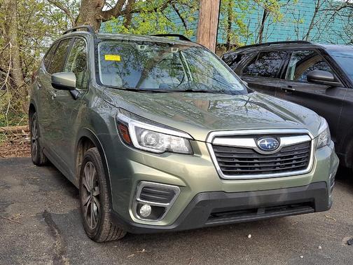 Jasper Green Metallic 2019 Subaru Forester Limited