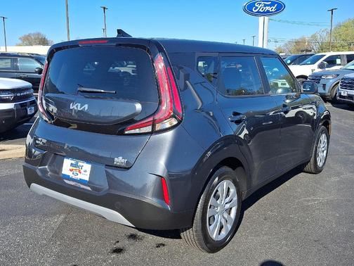 2023 Kia Soul LX