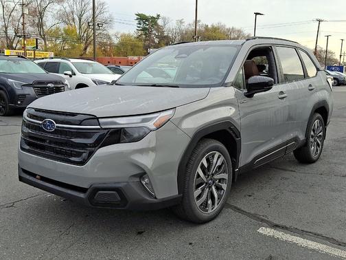 2025 Subaru Forester Hybrid Touring
